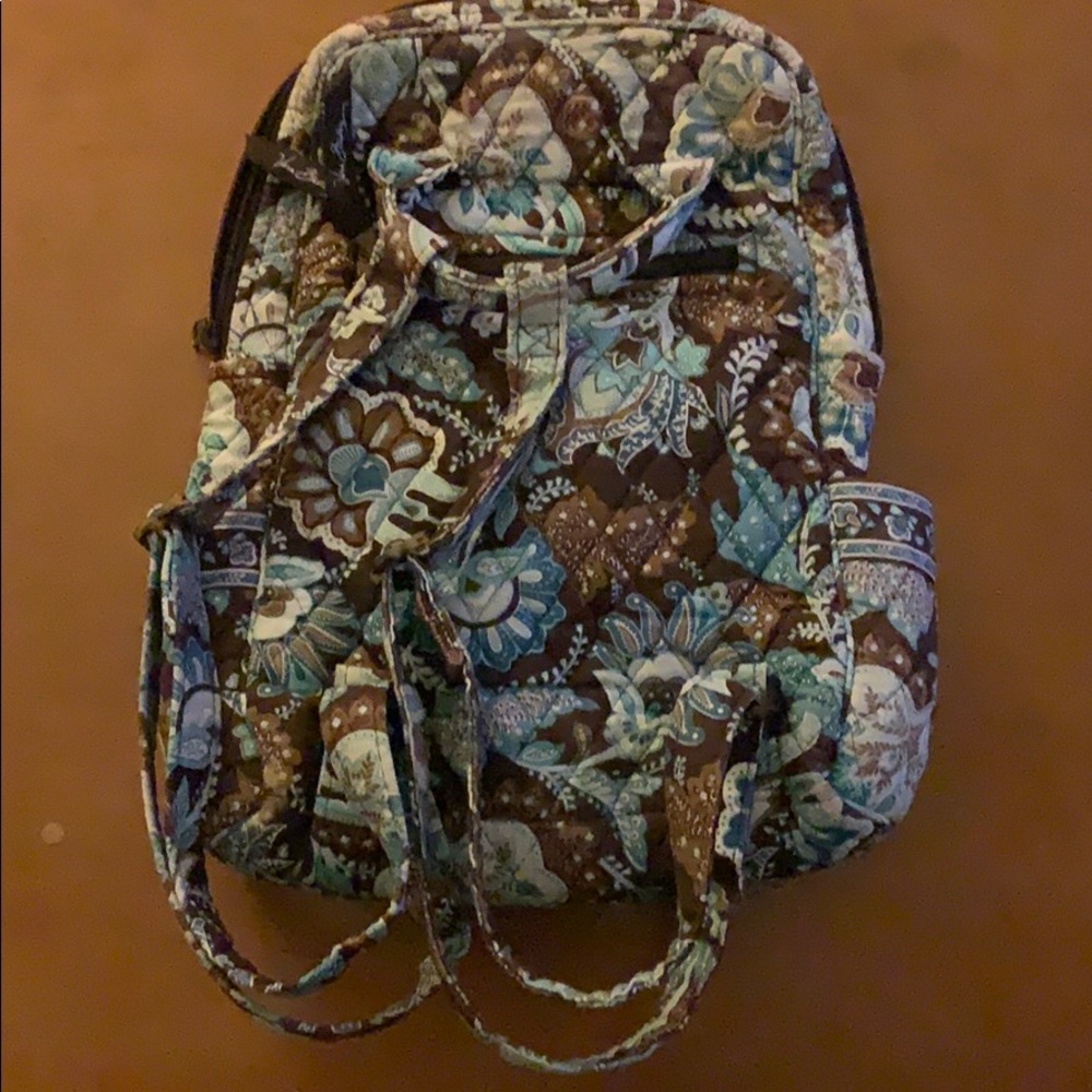 Backpack - Picture 2 of 3
